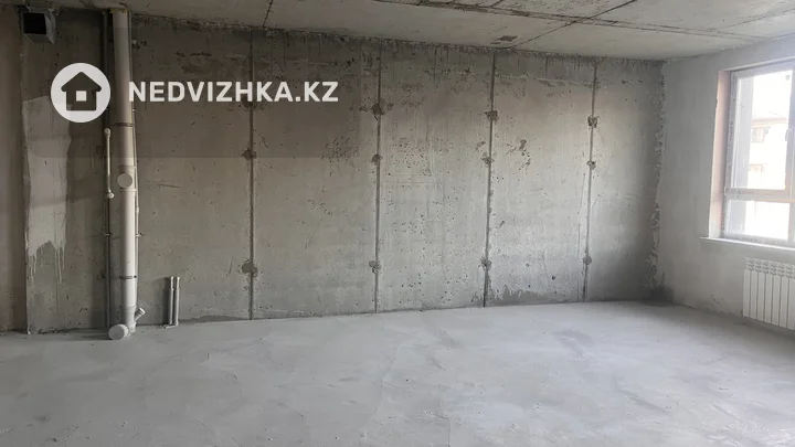 2-комнатная квартира, этаж 1 из 7, 52 м²
