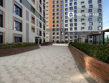 3-комнатная квартира, этаж 10 из 18, 87 м², миниатюра 3