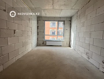 3-комнатная квартира, этаж 10 из 18, 87 м², миниатюра 11