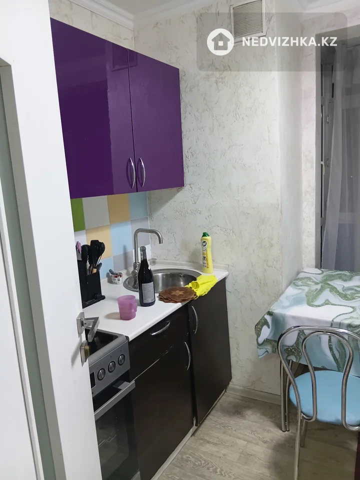 2-комнатная квартира, этаж 8 из 9, 60 м², На длительный срок