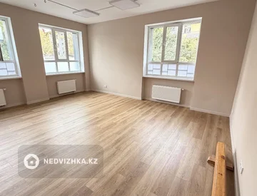 5-комнатная квартира, этаж 1 из 12, 134 м², миниатюра 11
