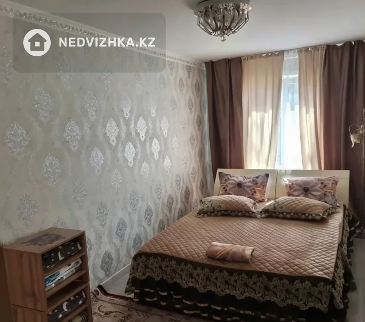 3-комнатная квартира, этаж 2 из 4, 67 м², На длительный срок, фотография 3