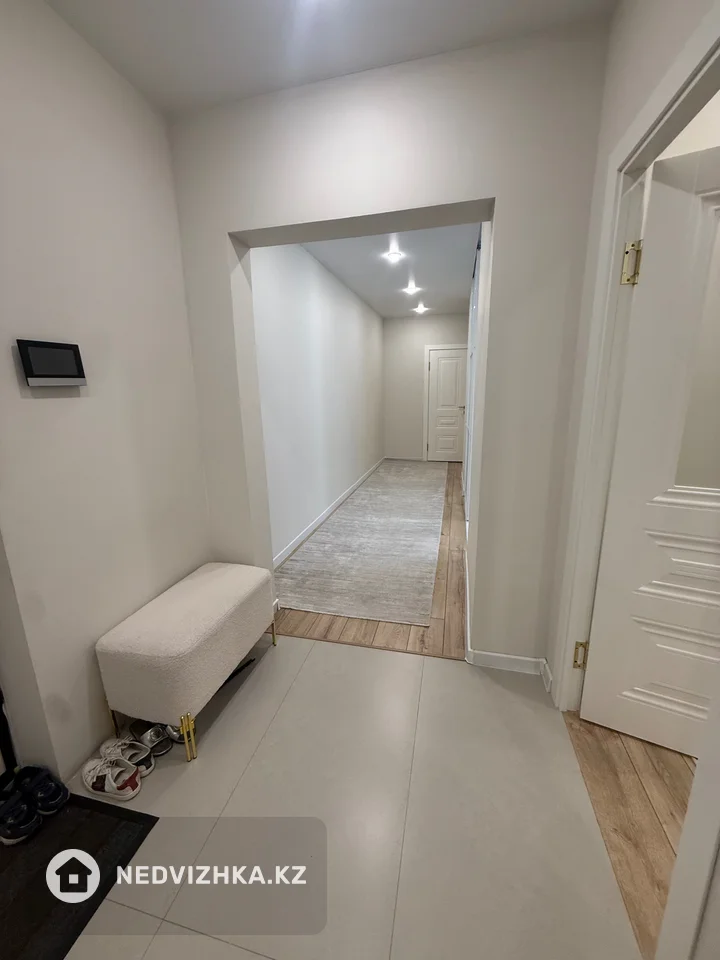 2-комнатная квартира, этаж 5 из 12, 70 м², фотография 3