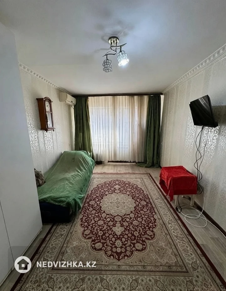 2-комнатная квартира, этаж 1 из 5, 44 м², фотография 2