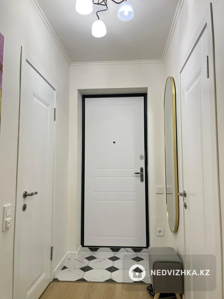2-комнатная квартира, этаж 6 из 8, 45 м², Посуточно, фотография 2