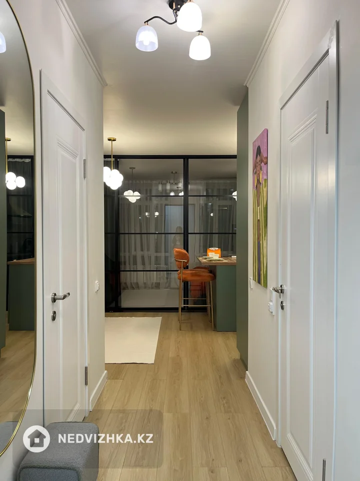 2-комнатная квартира, этаж 6 из 8, 45 м², Посуточно, фотография 4