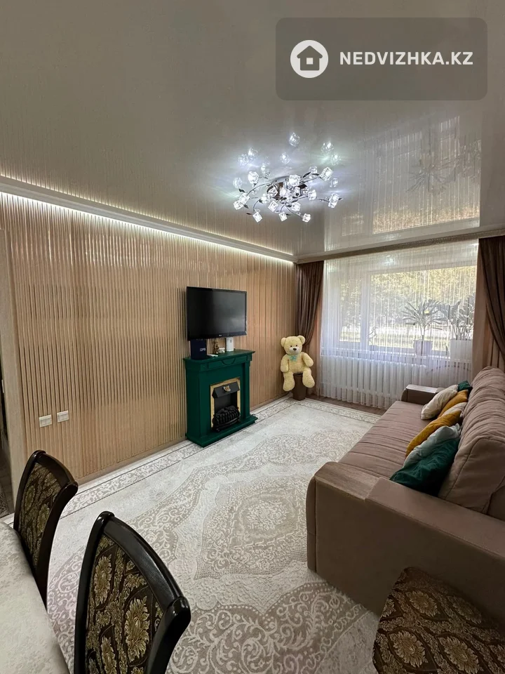 2-комнатная квартира, этаж 1 из 5, 43 м², фотография 2