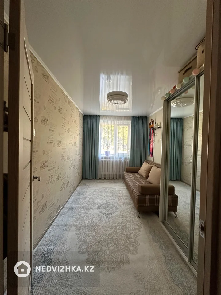 2-комнатная квартира, этаж 1 из 5, 43 м², фотография 4