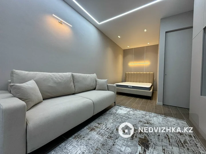 1-комнатная квартира, этаж 4 из 35, 40 м², На длительный срок