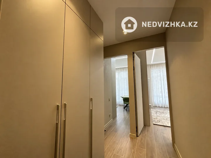 1-комнатная квартира, этаж 4 из 35, 40 м², На длительный срок, фотография 5