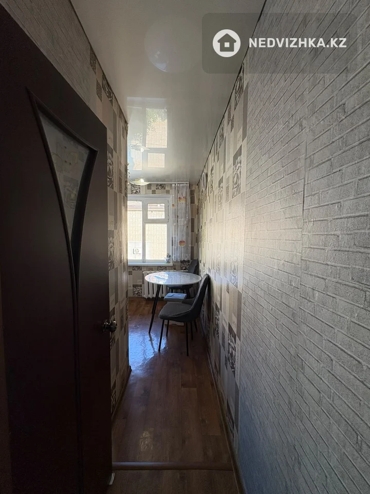 1-комнатная квартира, этаж 5 из 5, 32 м², фотография 4