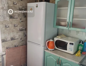 1-комнатная квартира, этаж 2 из 5, 32 м², На длительный срок, миниатюра 5
