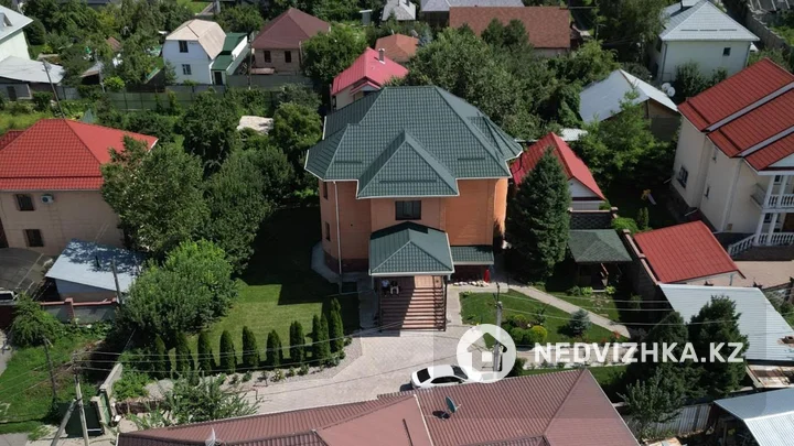 6-комнатный дом, 13 соток, 370 м², фотография 2
