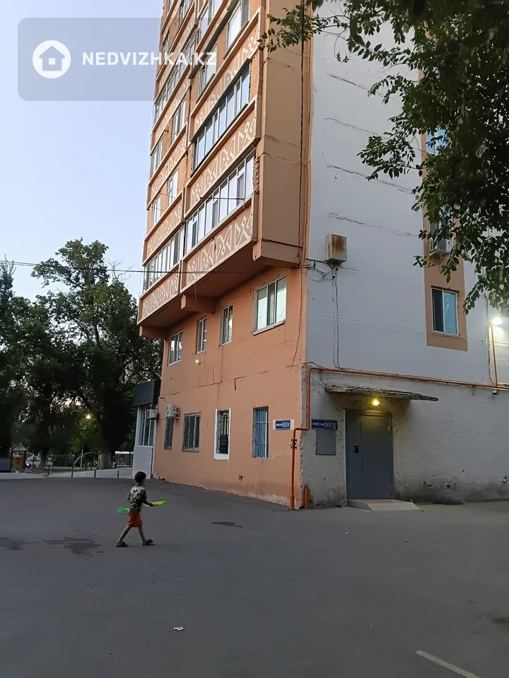 2-комнатная квартира, этаж 4 из 9, 59 м², фотография 3