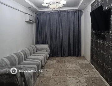 3-комнатная квартира, этаж 3 из 5, 57 м², На длительный срок, миниатюра 2
