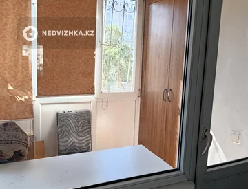 3-комнатная квартира, этаж 3 из 5, 57 м², На длительный срок, миниатюра 7