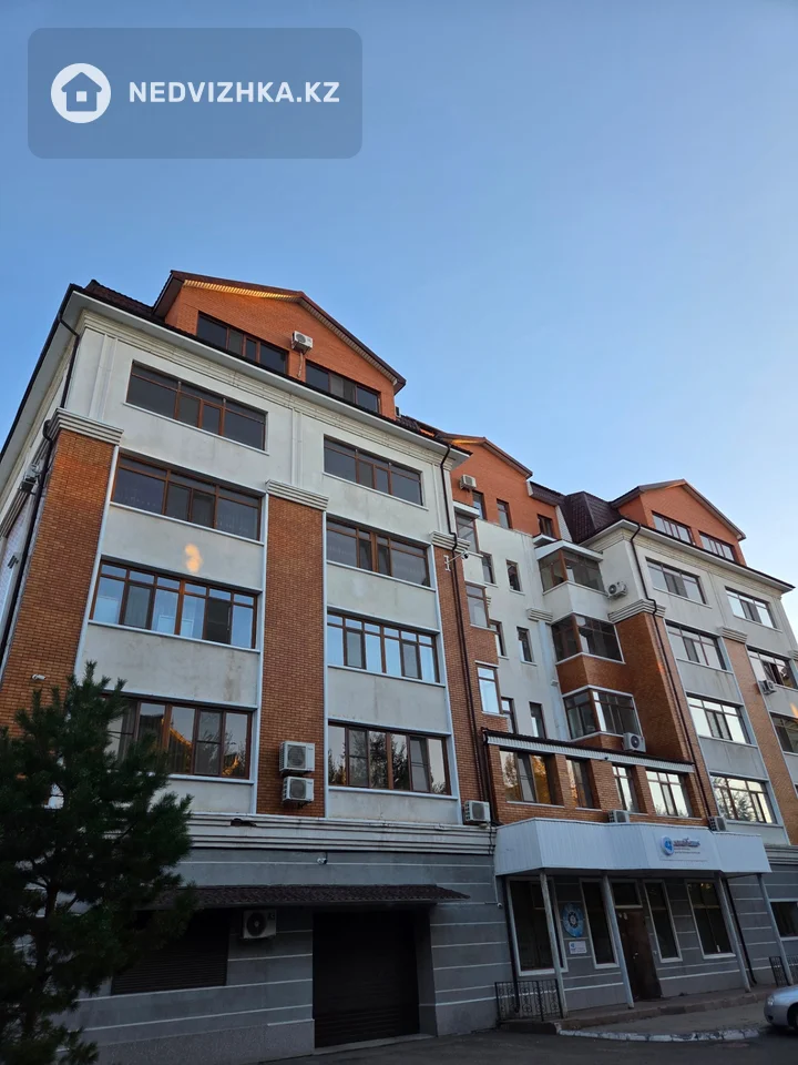 Офис, Магазин и др., этаж 1 из 6, 84 м², фотография 2