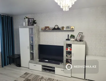 1-комнатная квартира, этаж 5 из 5, 32 м², миниатюра 1