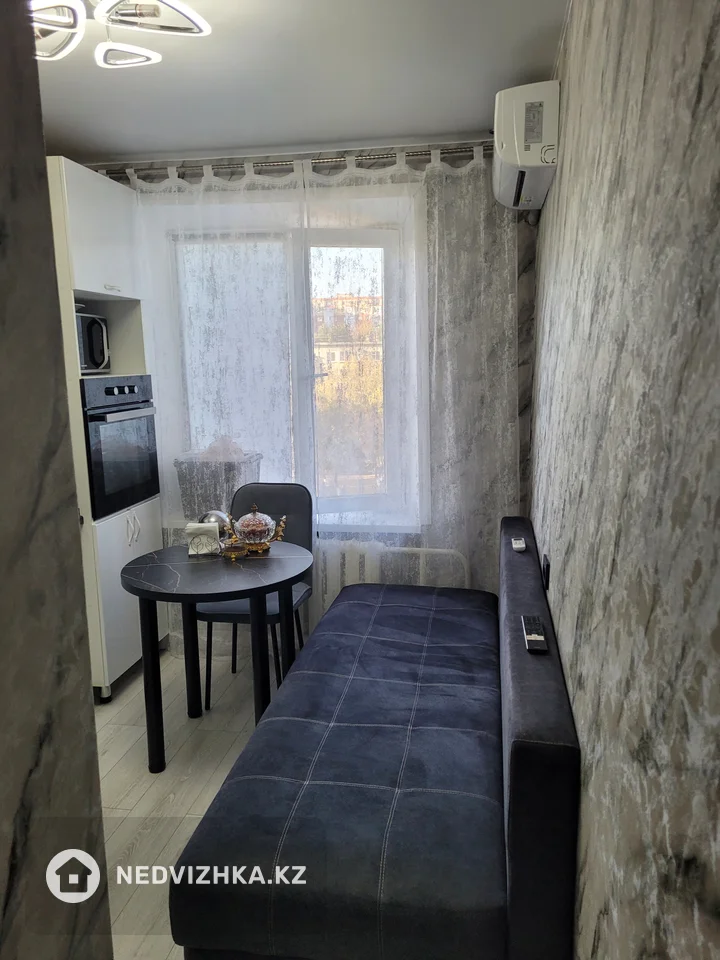 1-комнатная квартира, этаж 5 из 5, 32 м², фотография 4