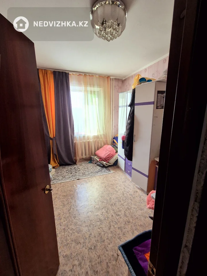 3-комнатная квартира, этаж 7 из 10, 70 м², фотография 4