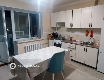 2-комнатная квартира, этаж 5 из 5, 80 м², миниатюра 4