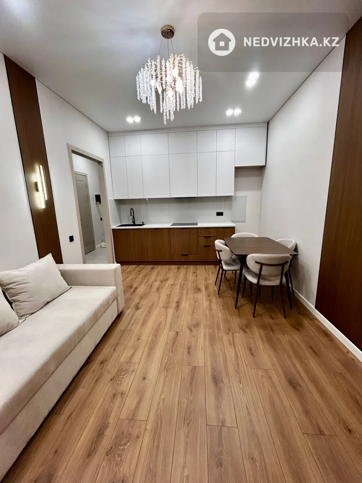 2-комнатная квартира, этаж 8 из 21, 40 м²