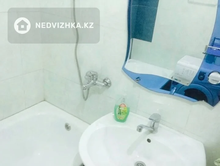 3-комнатная квартира, этаж 2 из 5, 63 м², фотография 2