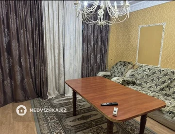 3-комнатная квартира, этаж 2 из 5, 63 м², миниатюра 6