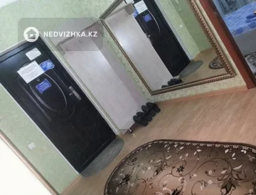 3-комнатная квартира, этаж 2 из 5, 63 м², миниатюра 8