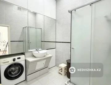 3-комнатная квартира, этаж 4 из 5, 94 м², миниатюра 8