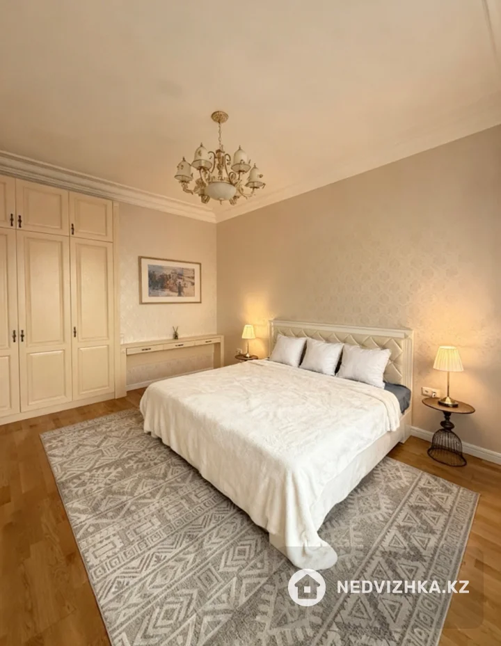 3-комнатная квартира, этаж 5 из 5, 94 м², фотография 2