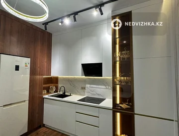 1-комнатная квартира, этаж 3 из 9, 46 м², На длительный срок, миниатюра 5