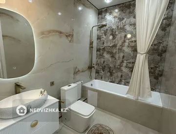 1-комнатная квартира, этаж 3 из 9, 46 м², миниатюра 10