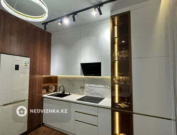 1-комнатная квартира, этаж 3 из 9, 46 м², миниатюра 7
