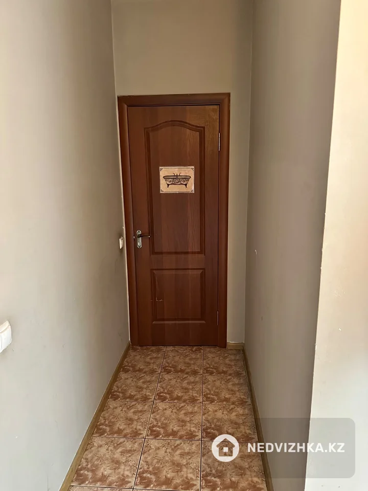 2-комнатная квартира, этаж 6 из 13, 47 м², фотография 2