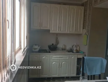 2-комнатная квартира, этаж 2 из 5, 62 м², миниатюра 6