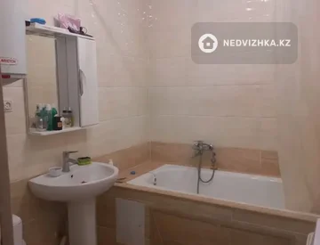 2-комнатная квартира, этаж 2 из 5, 62 м², миниатюра 9