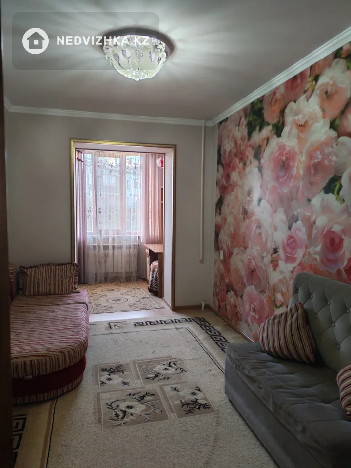 3-комнатная квартира, этаж 3 из 4, 88 м², фотография 4