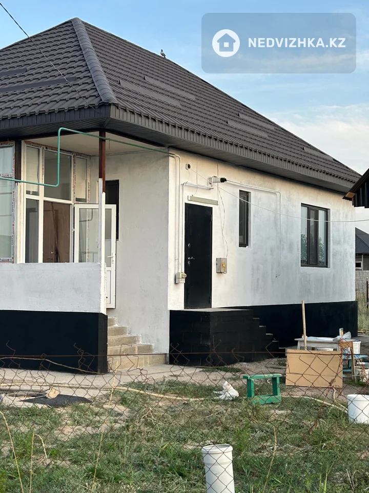 4-комнатный дом, 12 соток, 96 м²