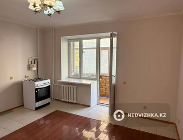 3-комнатная квартира, этаж 2 из 5, 113 м², миниатюра 4