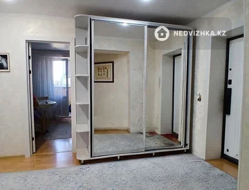 3-комнатная квартира, этаж 8 из 9, 76 м², миниатюра 9