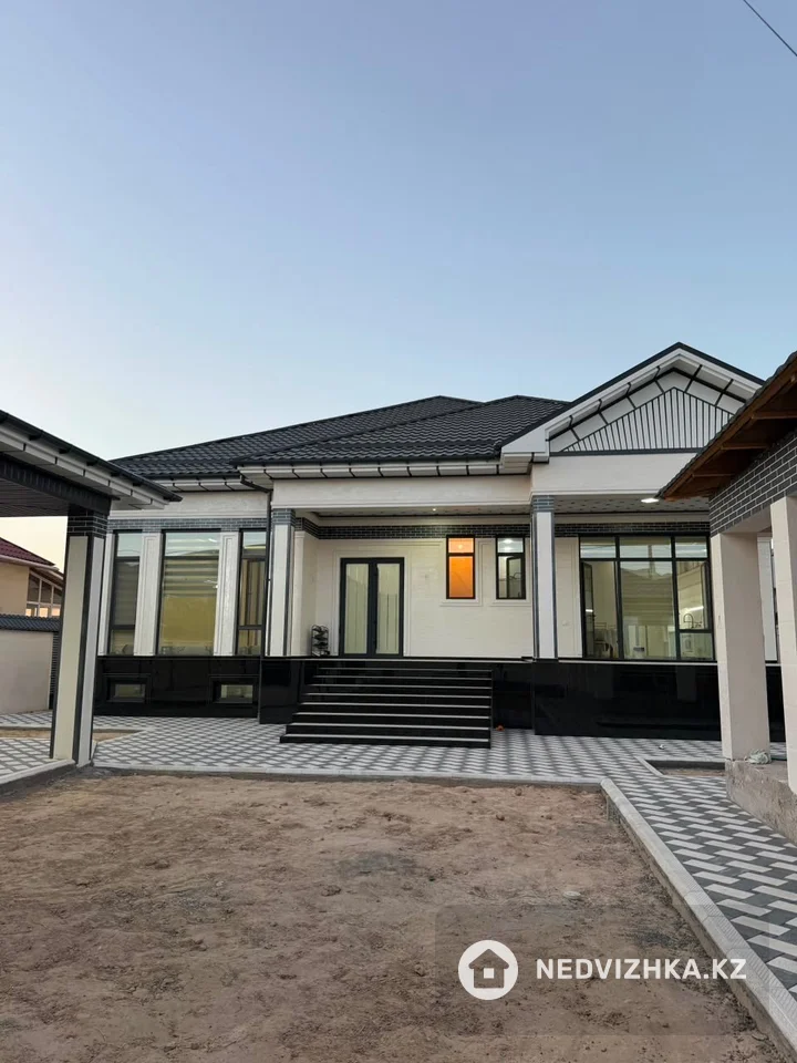 7-комнатная часть дома, 8 соток, 350 м², фотография 3