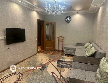 3-комнатная квартира, этаж 4 из 5, 65 м², На длительный срок, миниатюра 8