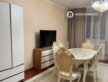 2-комнатная квартира, этаж 7 из 14, 68 м², На длительный срок, миниатюра 4