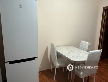 2-комнатная квартира, этаж 7 из 14, 68 м², На длительный срок, миниатюра 10