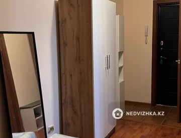 2-комнатная квартира, этаж 7 из 14, 68 м², На длительный срок, миниатюра 11