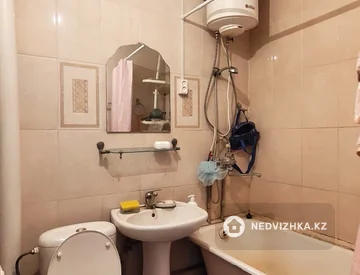 2-комнатная квартира, этаж 4 из 5, 46 м², миниатюра 5