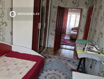 4-комнатная квартира, этаж 2 из 2, 100 м², На длительный срок, миниатюра 1