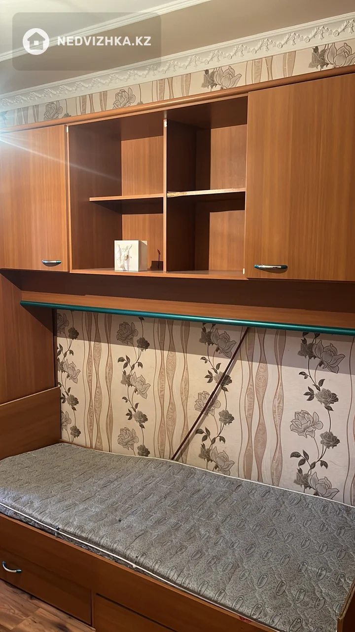 3-комнатная квартира, этаж 1 из 5, 64 м², фотография 5