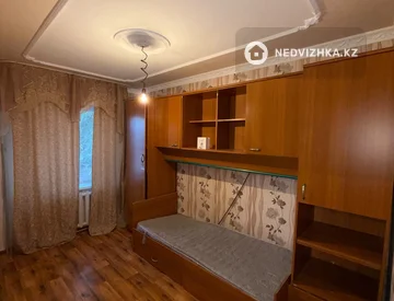 3-комнатная квартира, этаж 1 из 5, 64 м², миниатюра 4